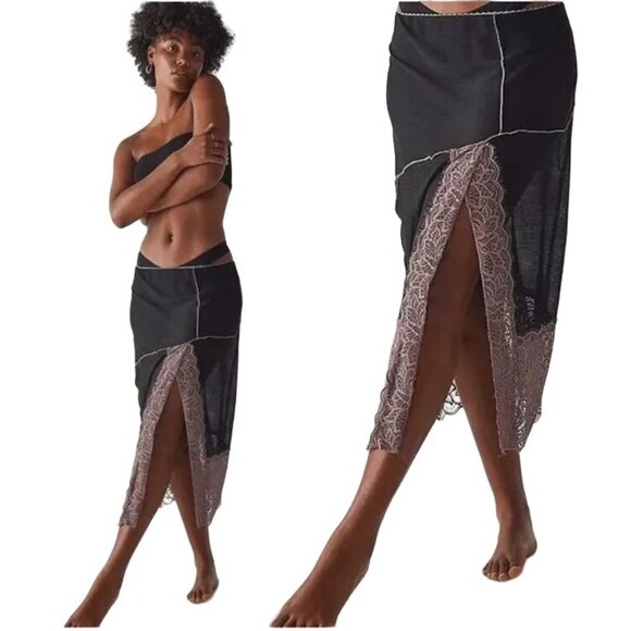 Free People Intimately Into You Half Column Slip Size: S  Black & Lilac Lace - Picture 1 of 11